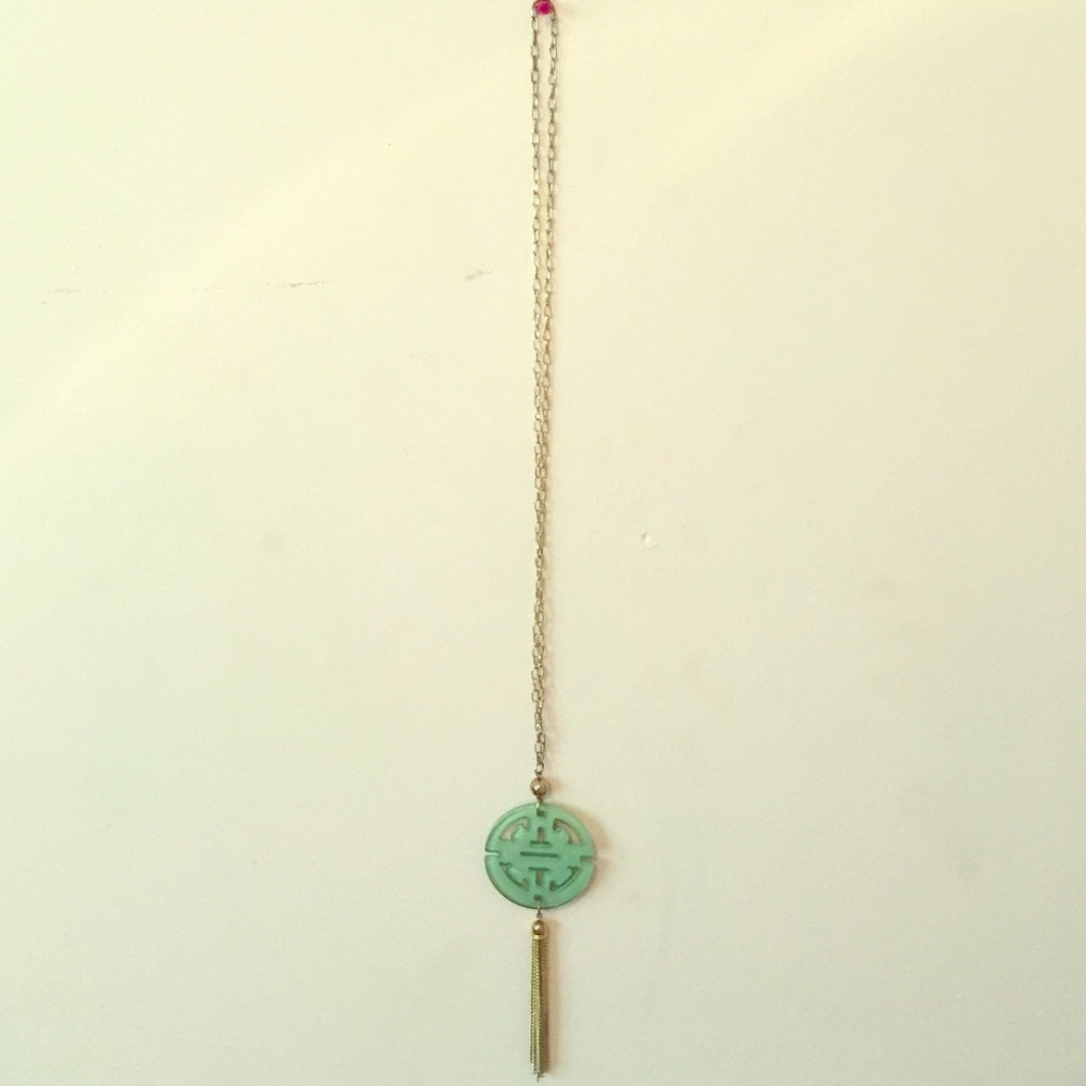 Long pendant necklace!!