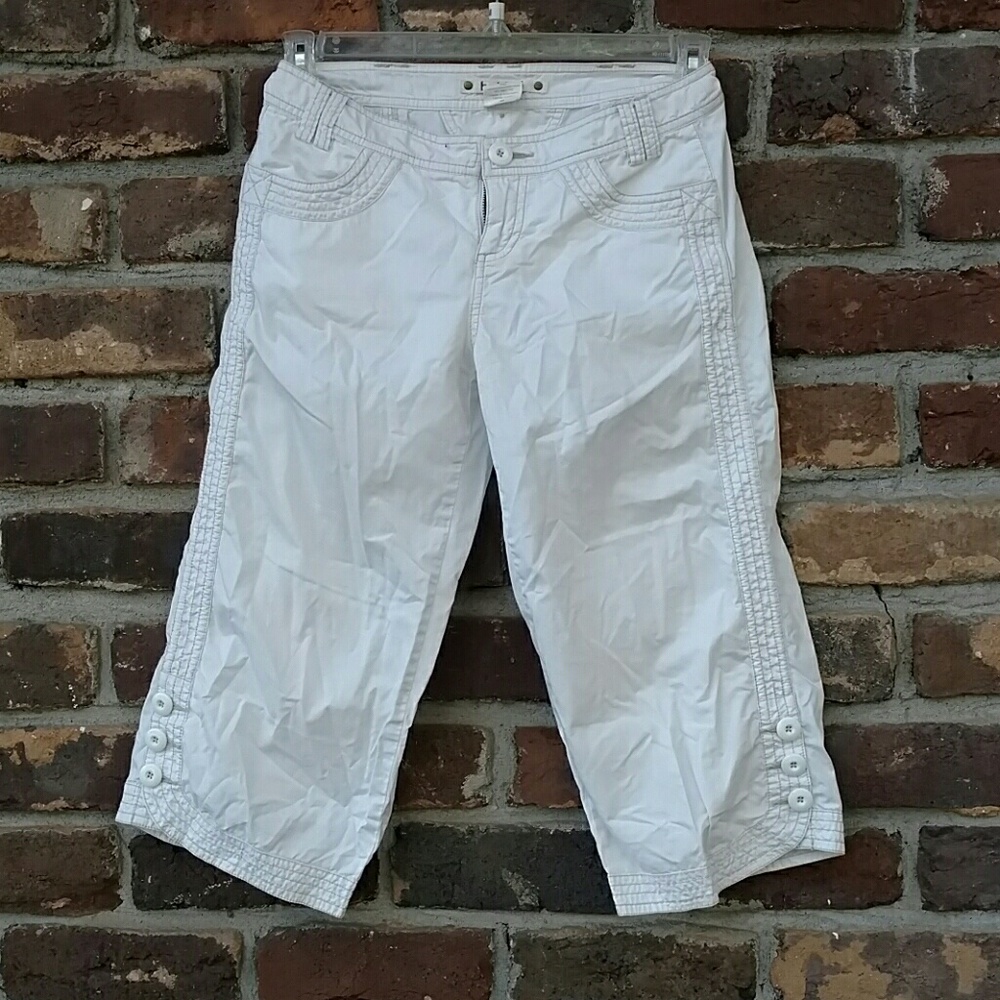 Anthro--Rustic White Cargo Capris