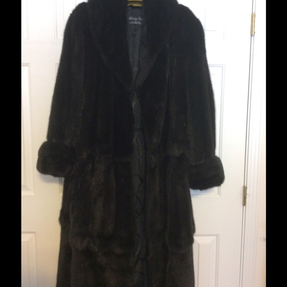 Henig Furs Full Length 4 in 1 Mink Coat - Picture 3 of 4
