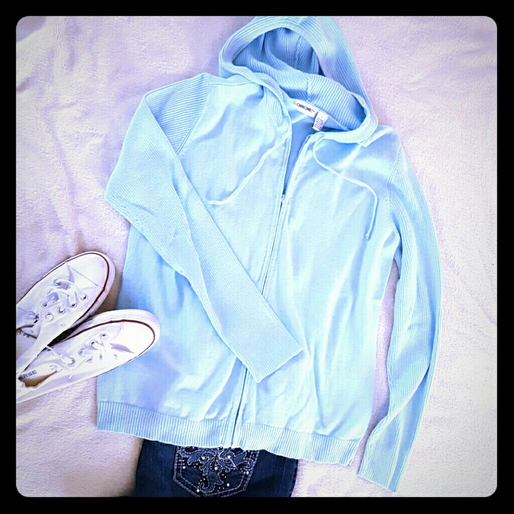 Light blue knit hooded sweatshirt