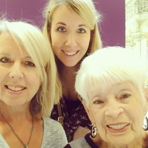 Meet your Posher, Jess