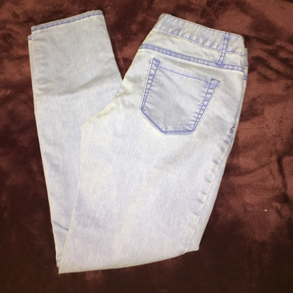 Unique blue "ankle skinny" pants!💙