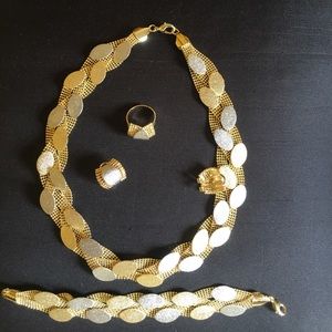 Gold plated two tone jewelry set