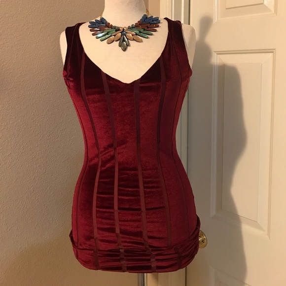 Deep Cut Velvet Bodycon Dress - Picture 3 of 4