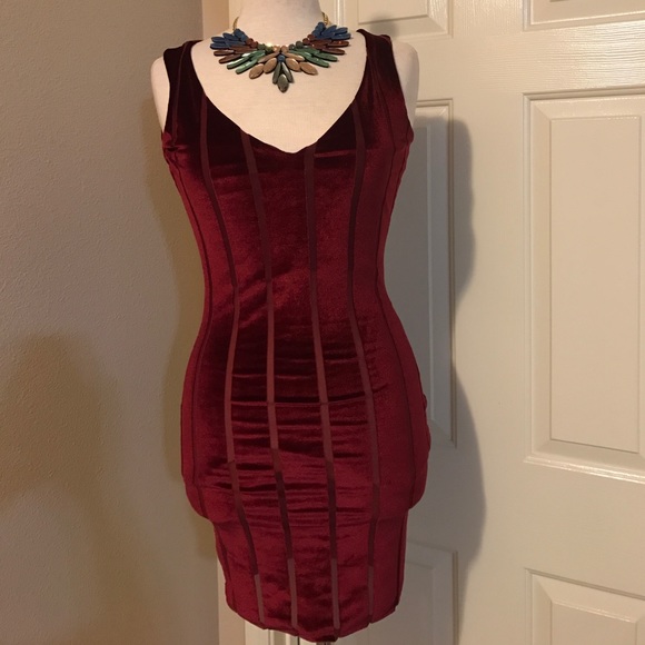 Deep Cut Velvet Bodycon Dress - Picture 2 of 4