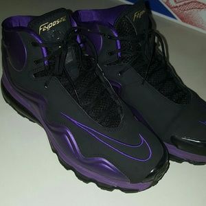 Nike Air Max Flyposite
