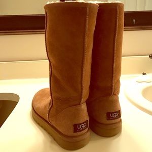 Authentic tall UGG boots, camel, Size 7