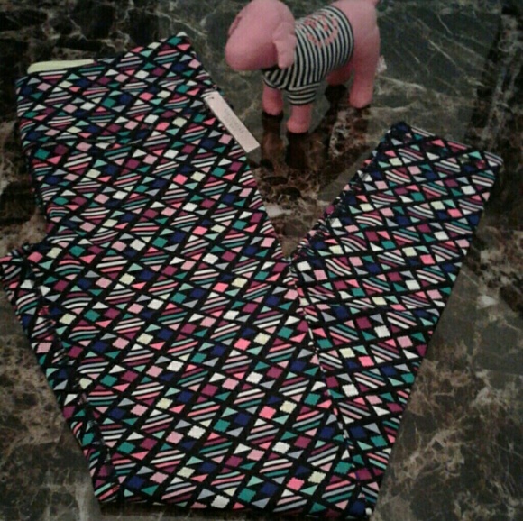 VS Workout Pant - Picture 2 of 3