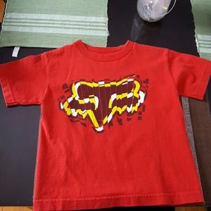 Boys Fox T shirt size M