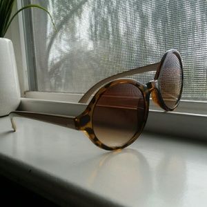 Glasses cheetah print