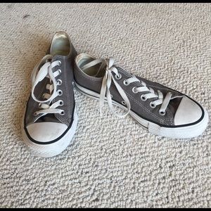 💥FLASH SALE💥Grey converse