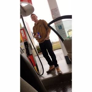 Meet your Posher, Joshua