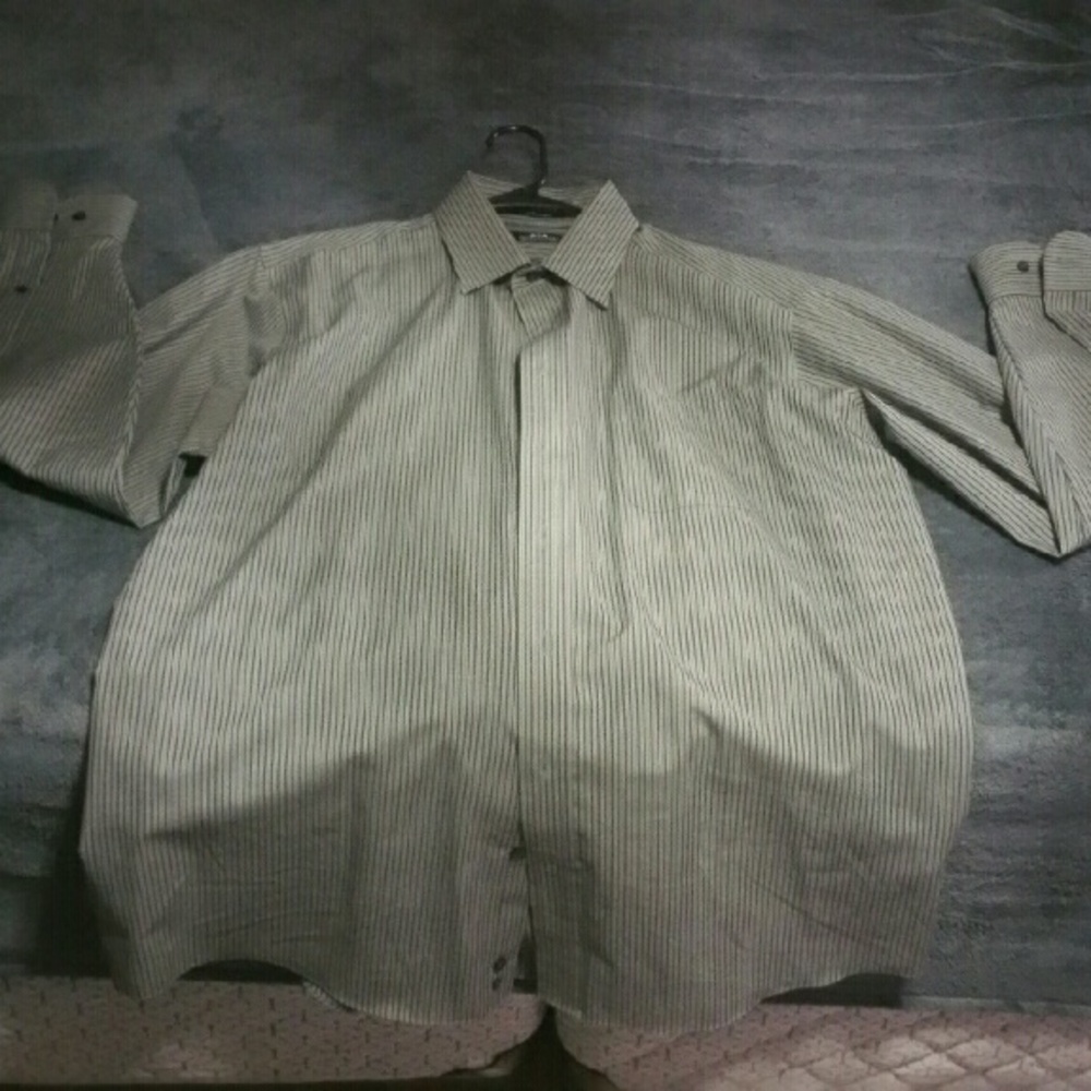 Long sleeve button up