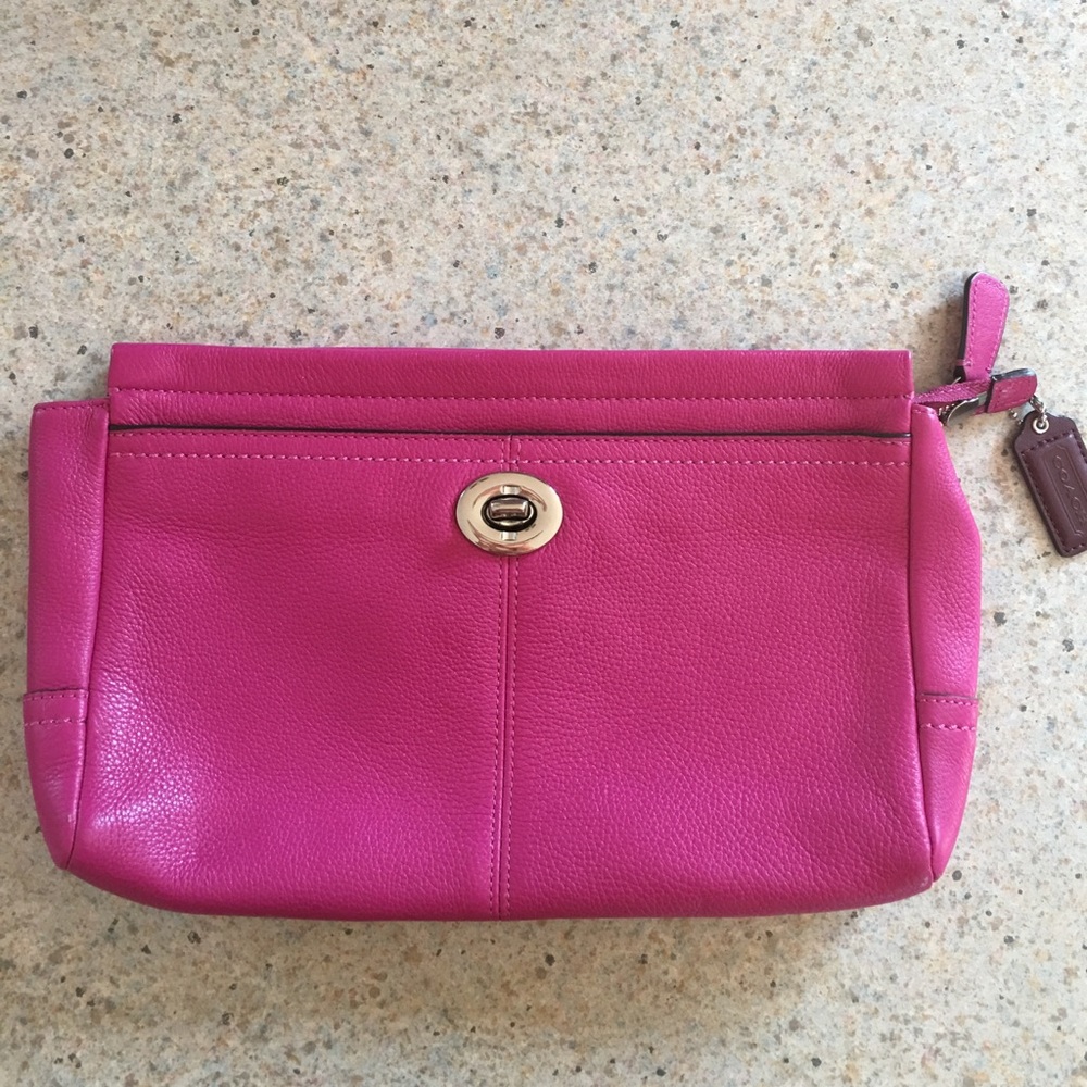 Coach pink clutch
