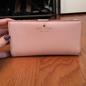 Kate spade lift pink wallet