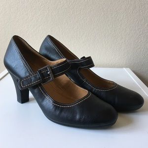 Mootsies Tootsies Black Heels