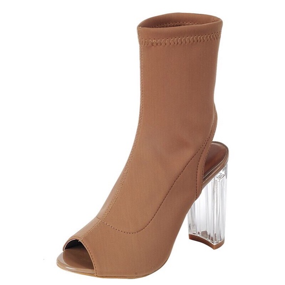 Clearance* Clear the Air Heels - Black - Picture 2 of 4