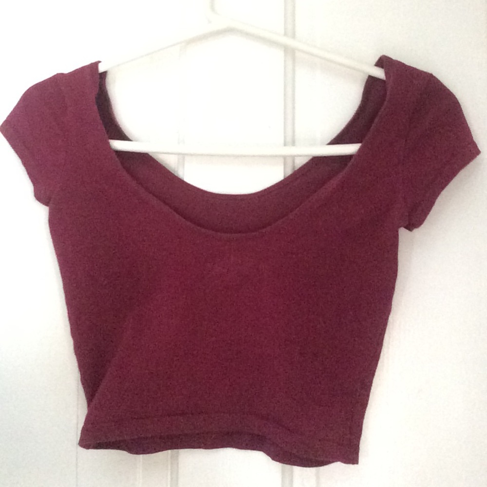 Maroon crop top