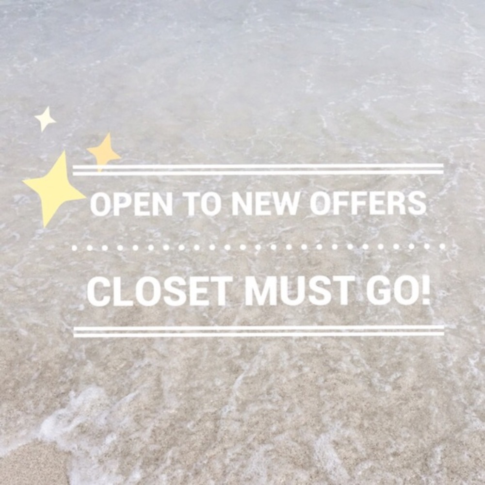 Open to new offers!! Closet items must go ✨