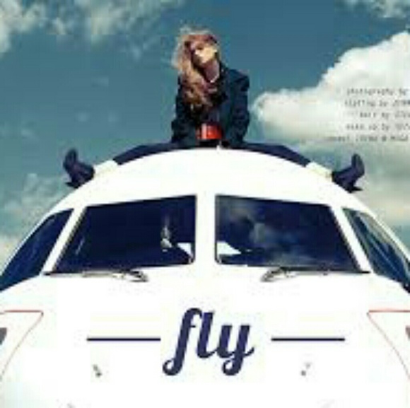 Meet your Posher, FashFly! Poshing with Integrity! - Picture 8 of 16