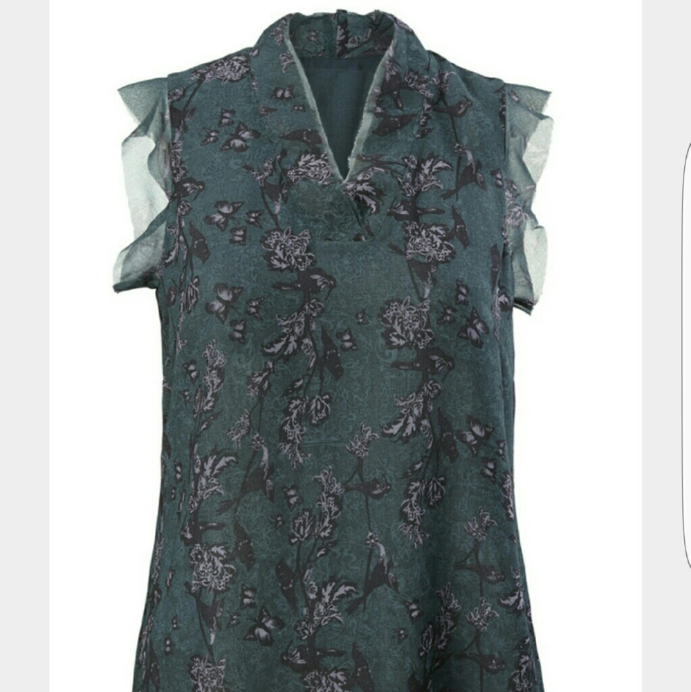 CAbi Fall 15 Evermore top