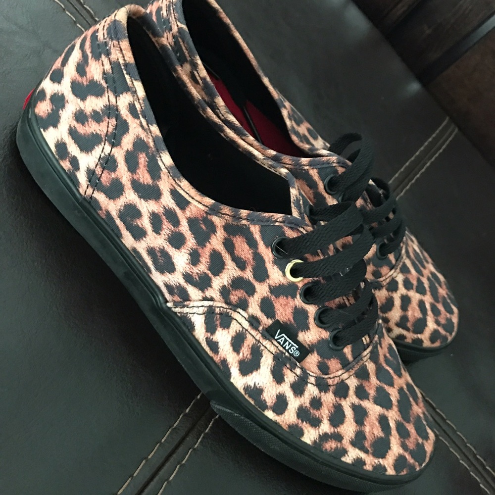 Brand new in box cheetah print vans