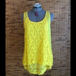Beautiful color yellow layered tank top