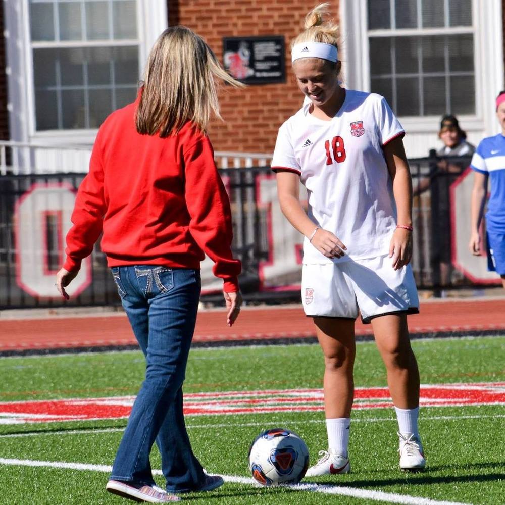 Meet your Posher, Caitlyn