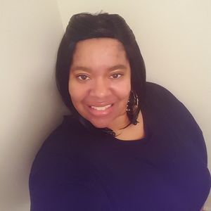 Meet your Posher, Renata