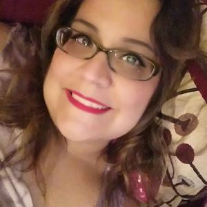 Meet your Posher, Candice