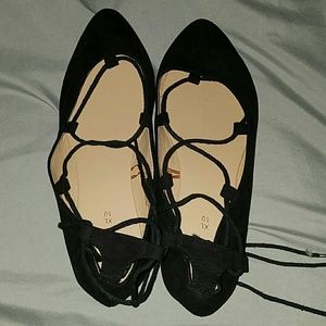 Black slippers