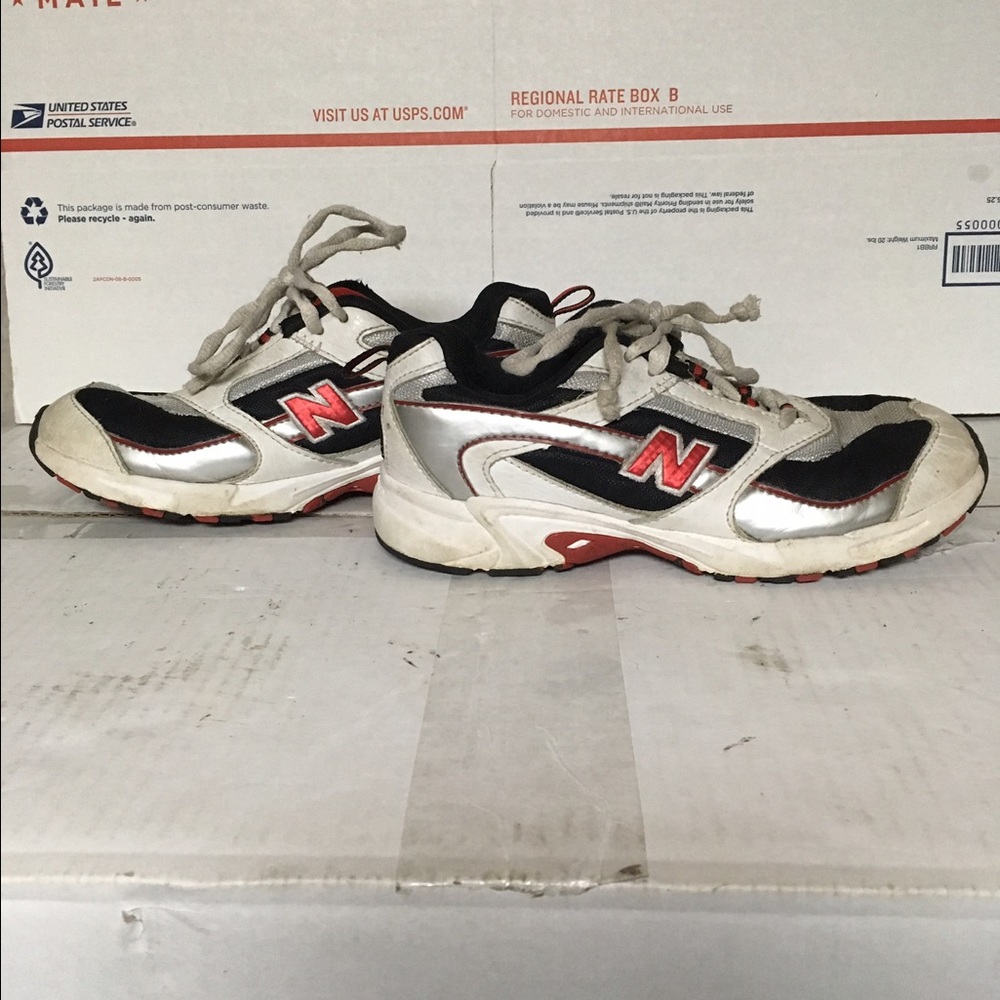 SALE!!! New Balance Sneakers Boys