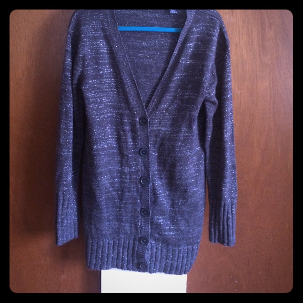 Buttoned cardigan