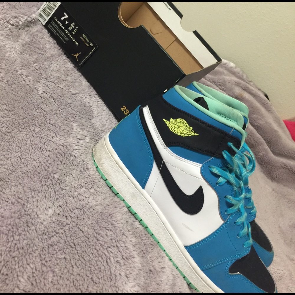 JORDAN 1 retro High