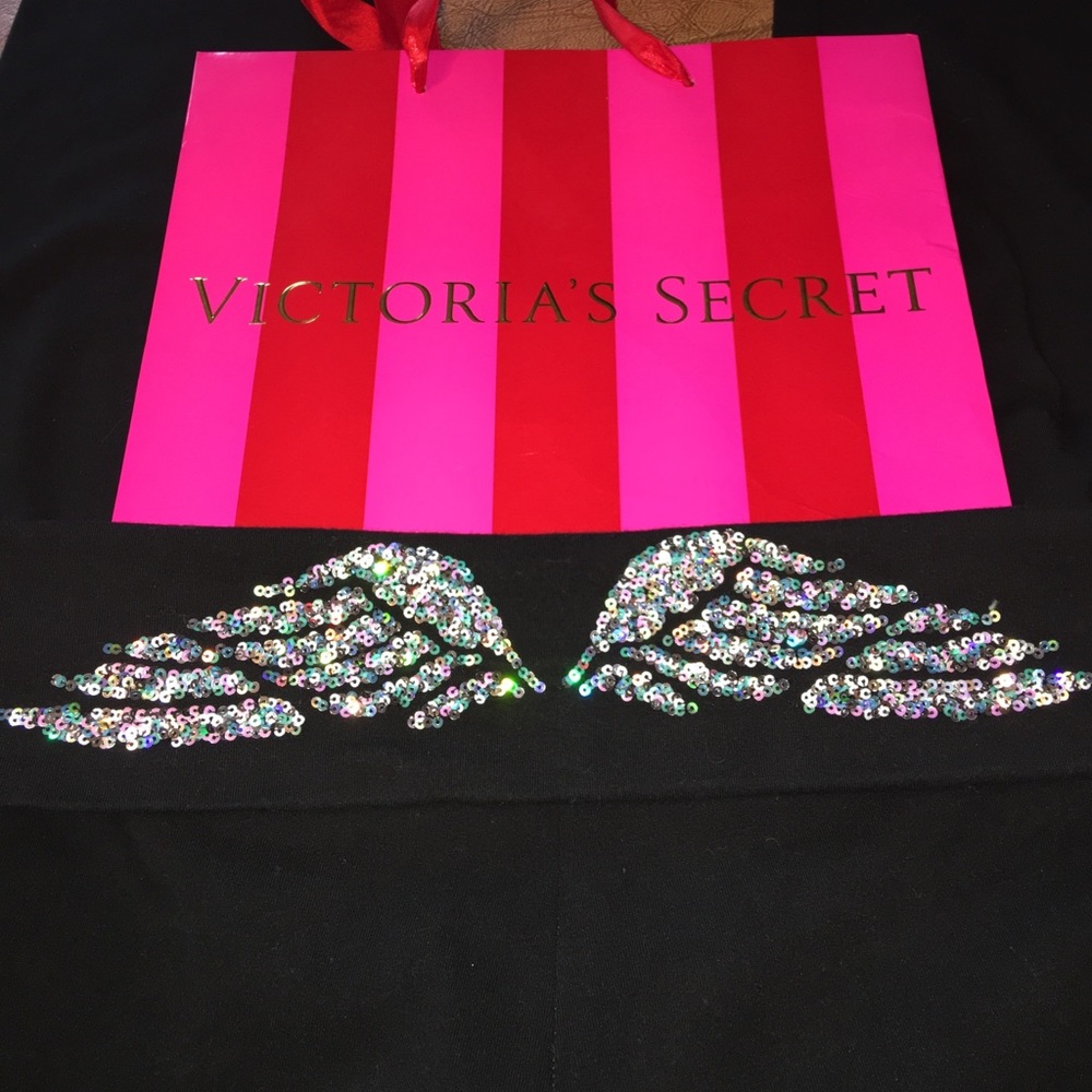 🔴Red dot sale. Victoria's Secret leggings