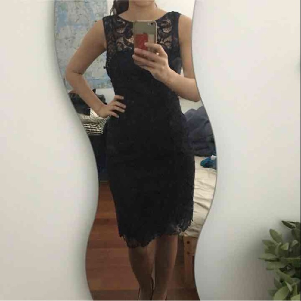 Adrianna papell lace dress