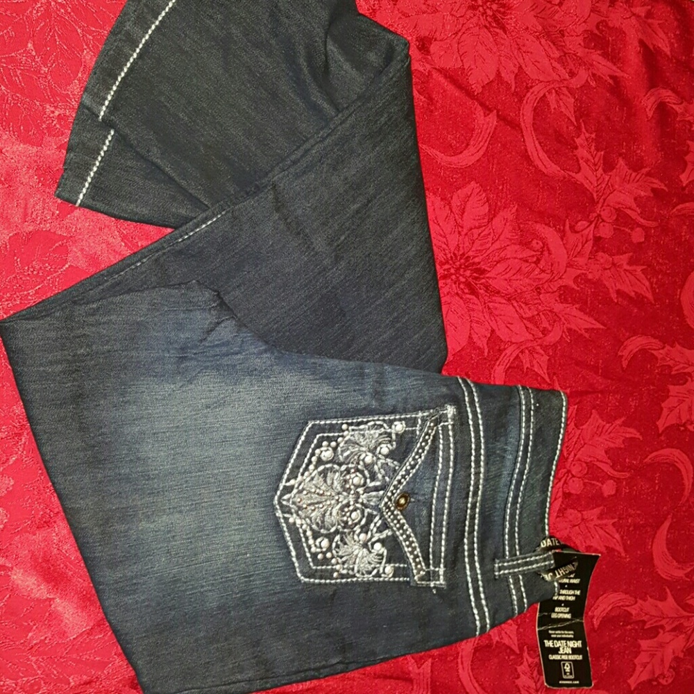 Nine West sz 12 jeans 30in length NEW