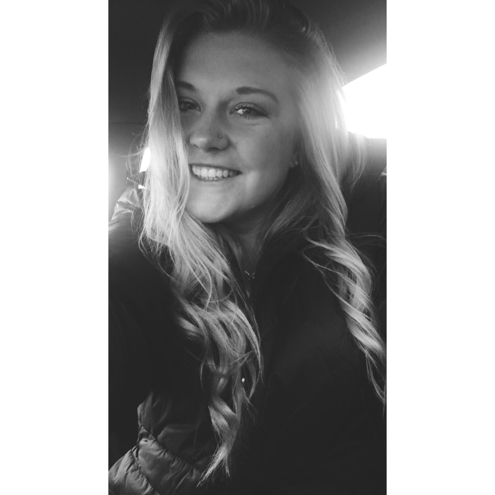 Meet your Posher, Ashley