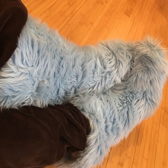 Fluffy Wuffy Boots by Northstar Trading Co. - Picture 5 of 5