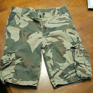Wrangler husky boy cargo shorts!