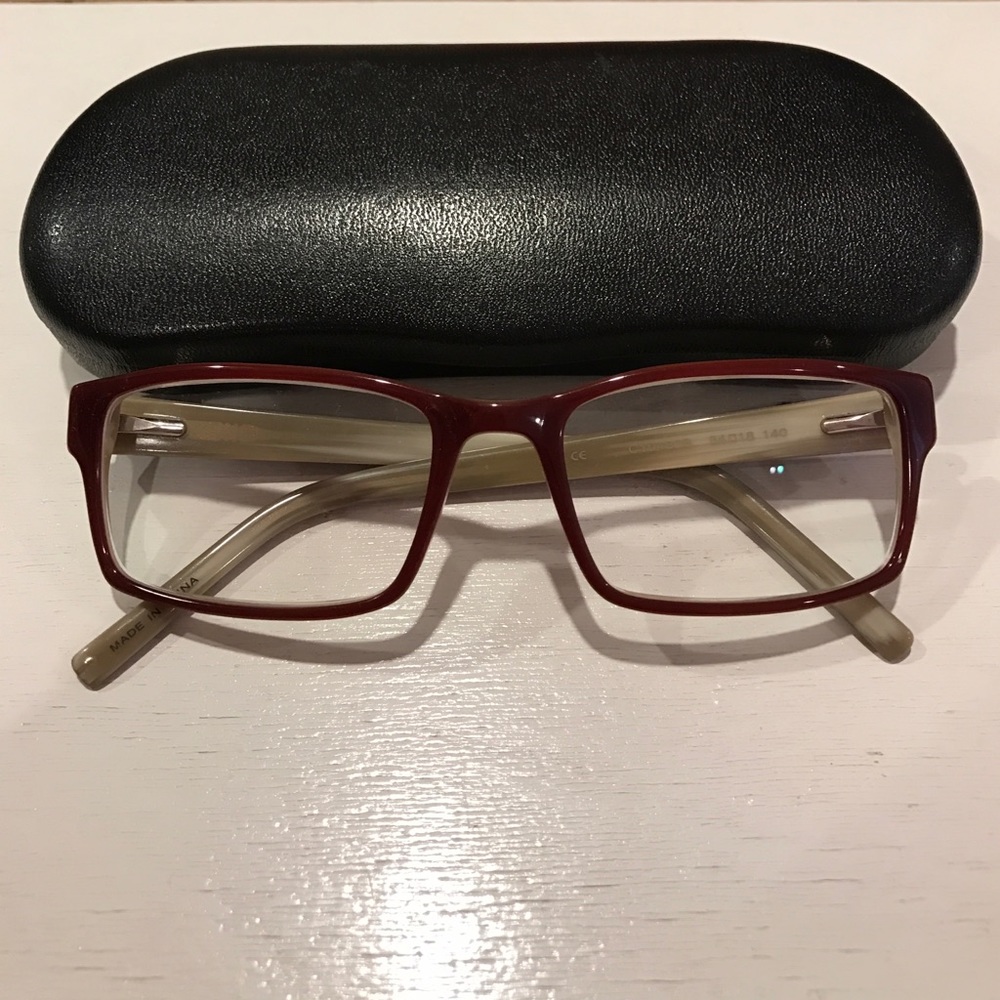 Eyeglasses