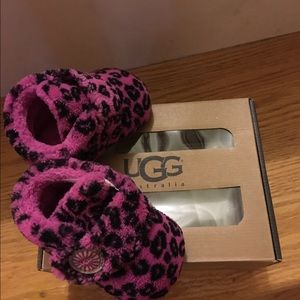 Ugg Bixbee Leopard Baby Walker