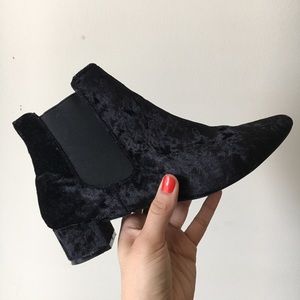 Topshop velvet Chelsea boots