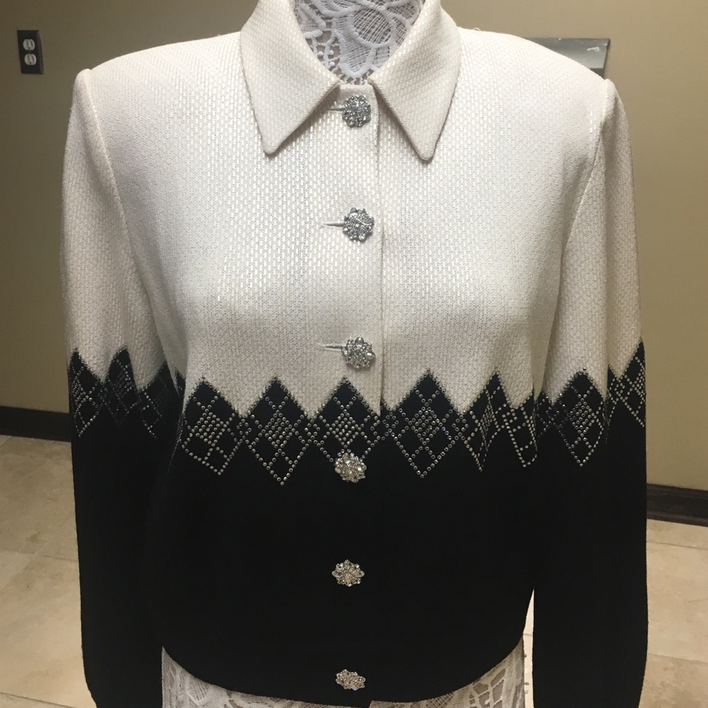 St John evening jacket NWOT! 🔥INSANE GORGEOUS 🔥