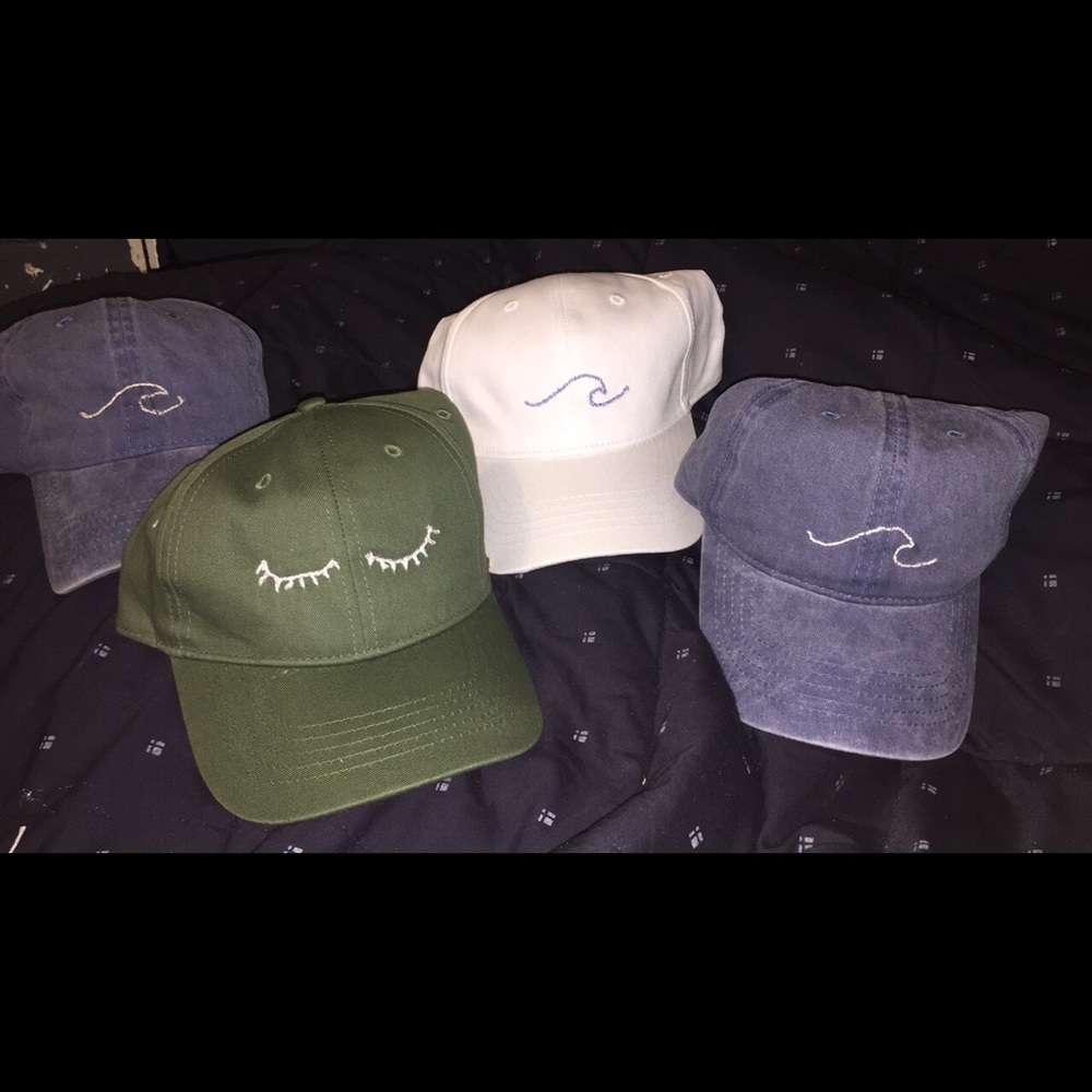 Custom embroidered hats!✨🌊