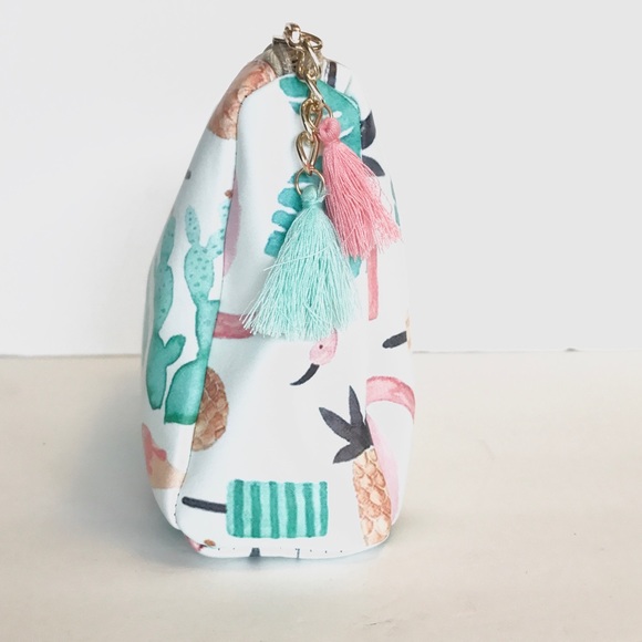 SOLD OUT - Picture 3 of 7