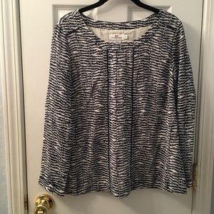 Vineyard Vines Women’s Navy & White Snake Skin Print Blouse