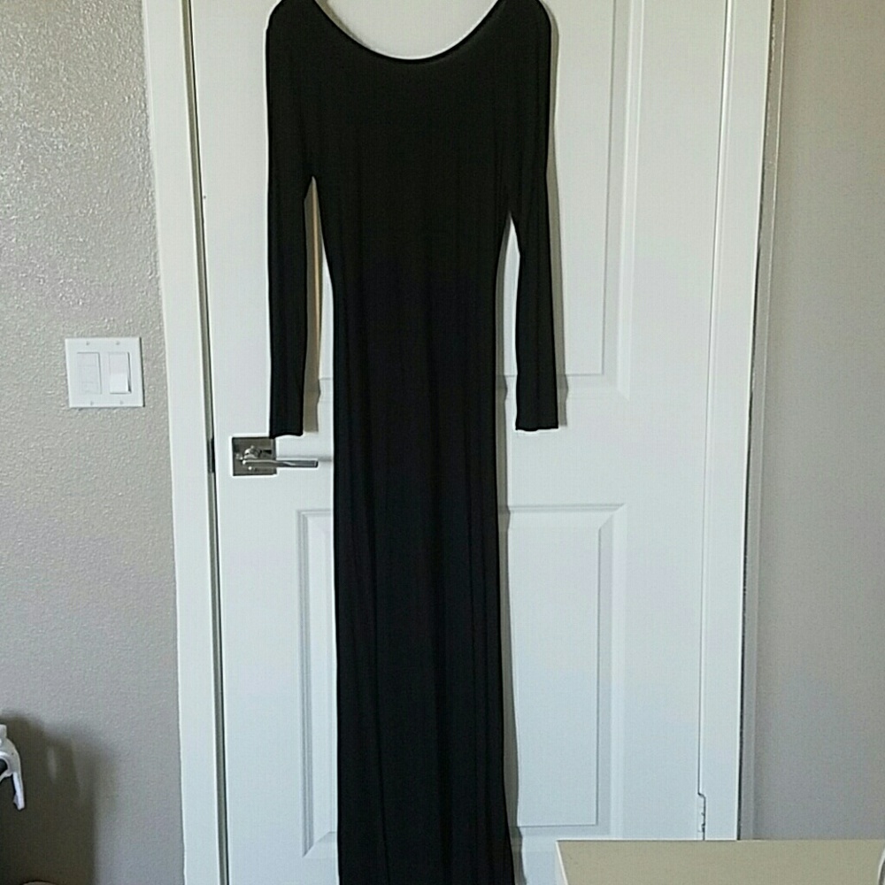 Maxi Dress with Lace up back.