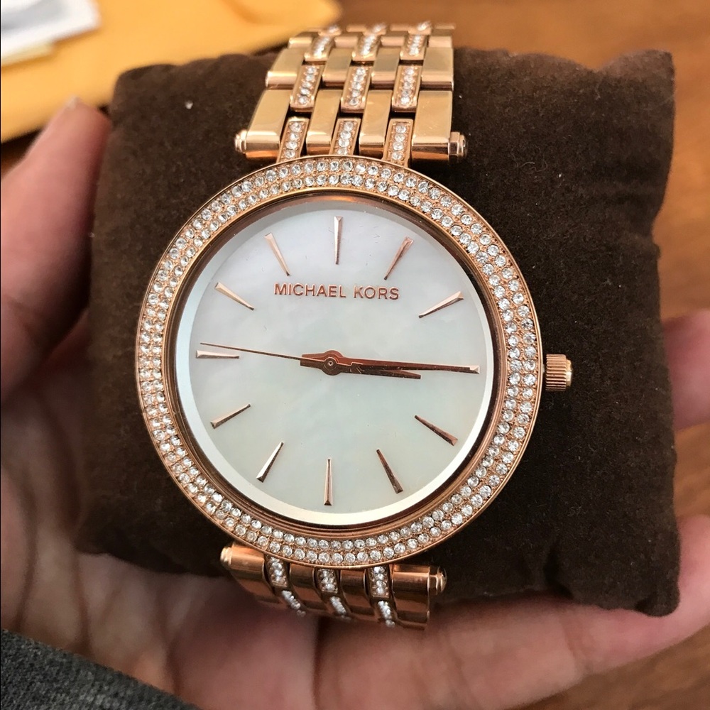 🔻Price Drop - Rose Gold Michael Kors Watch