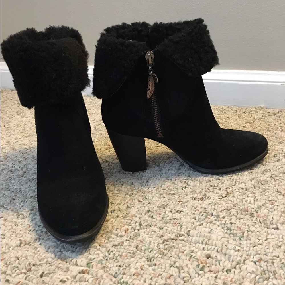 Black Ugg booties